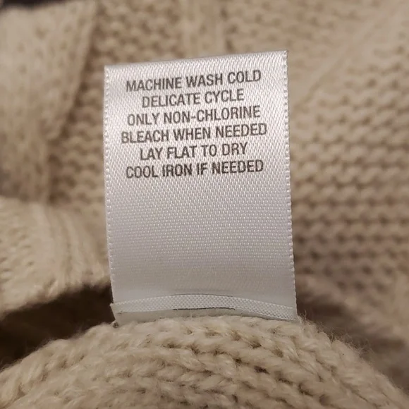 Dressbarn Hooded Cardigan - Picture 7 of 8